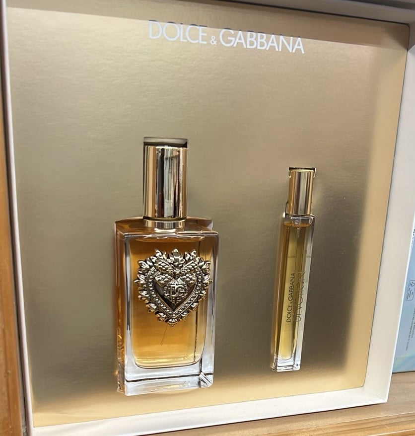 Devotion for women gift set