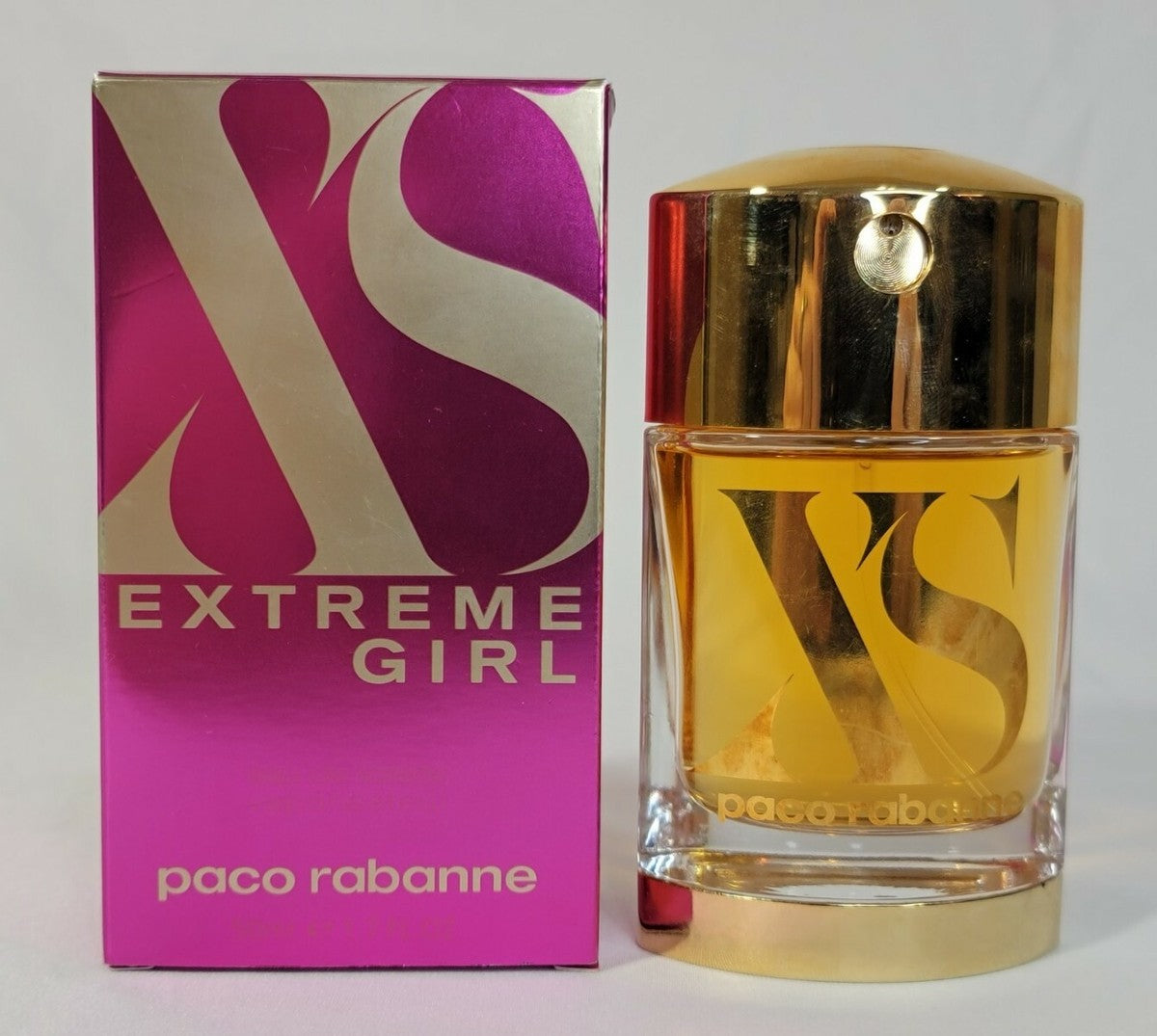 XS extreme girl