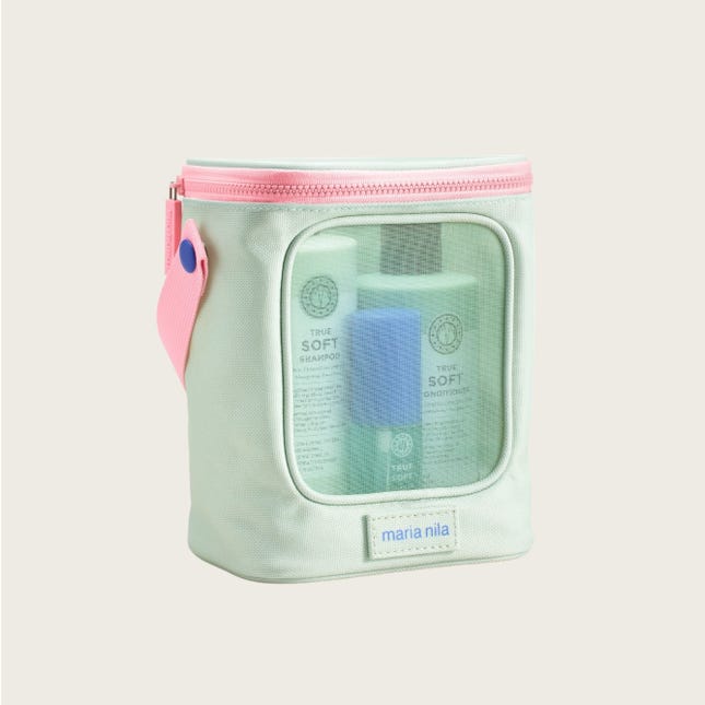 True Soft 2025 Beauty Case